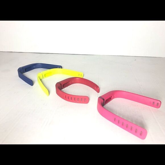 Fitbit Replacement Band Bundle - Picture 2 of 5